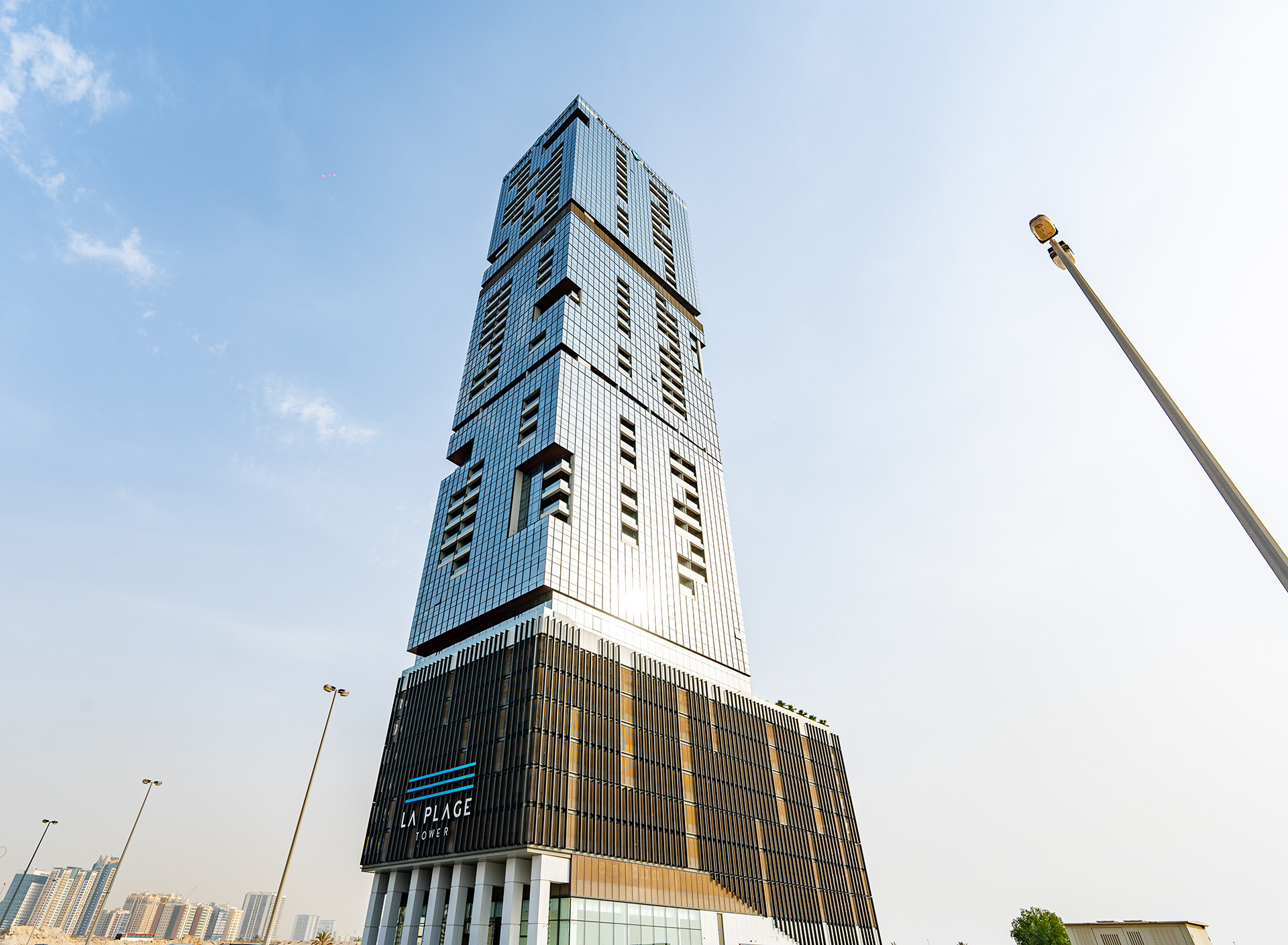 LA PLAGE TOWER